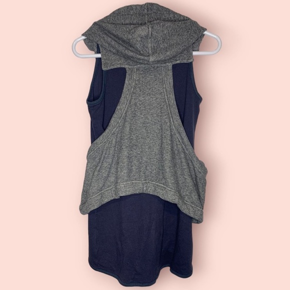 Adidas x Stella McCartney Vest, Size S - Picture 3 of 6